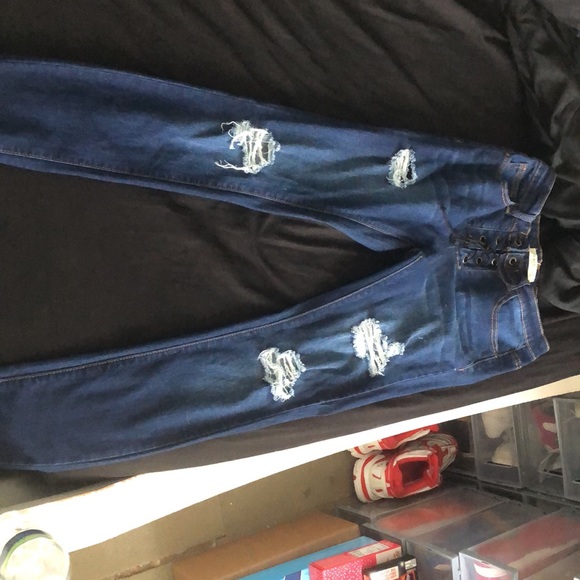 Ripped jeans with tie up in front - Picture 3 of 3